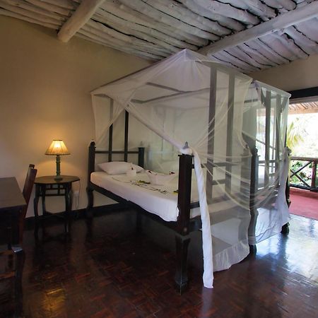 Barracuda Inn Resort วาตามู ภายนอก รูปภาพ