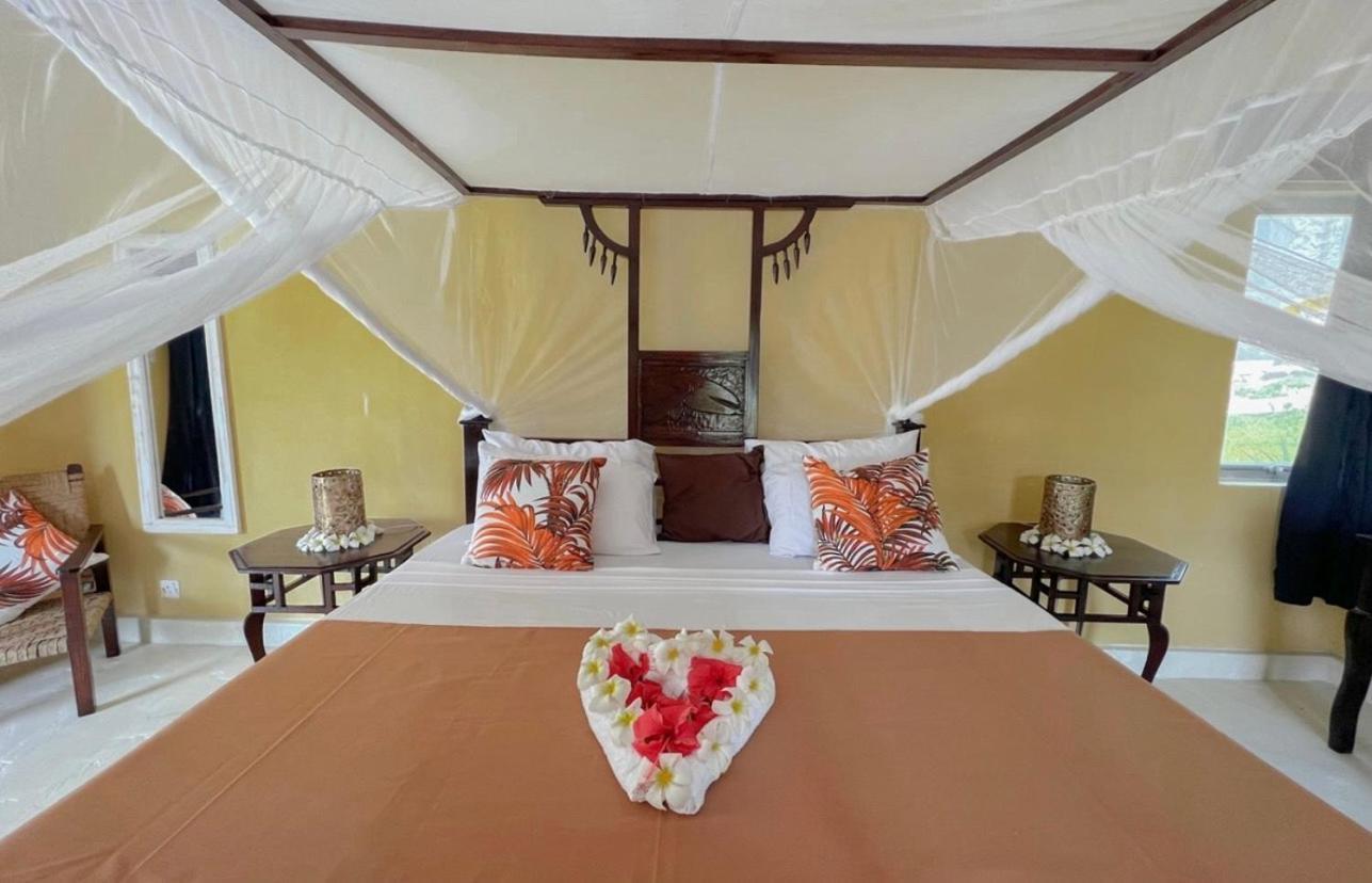Barracuda Inn Resort วาตามู ภายนอก รูปภาพ
