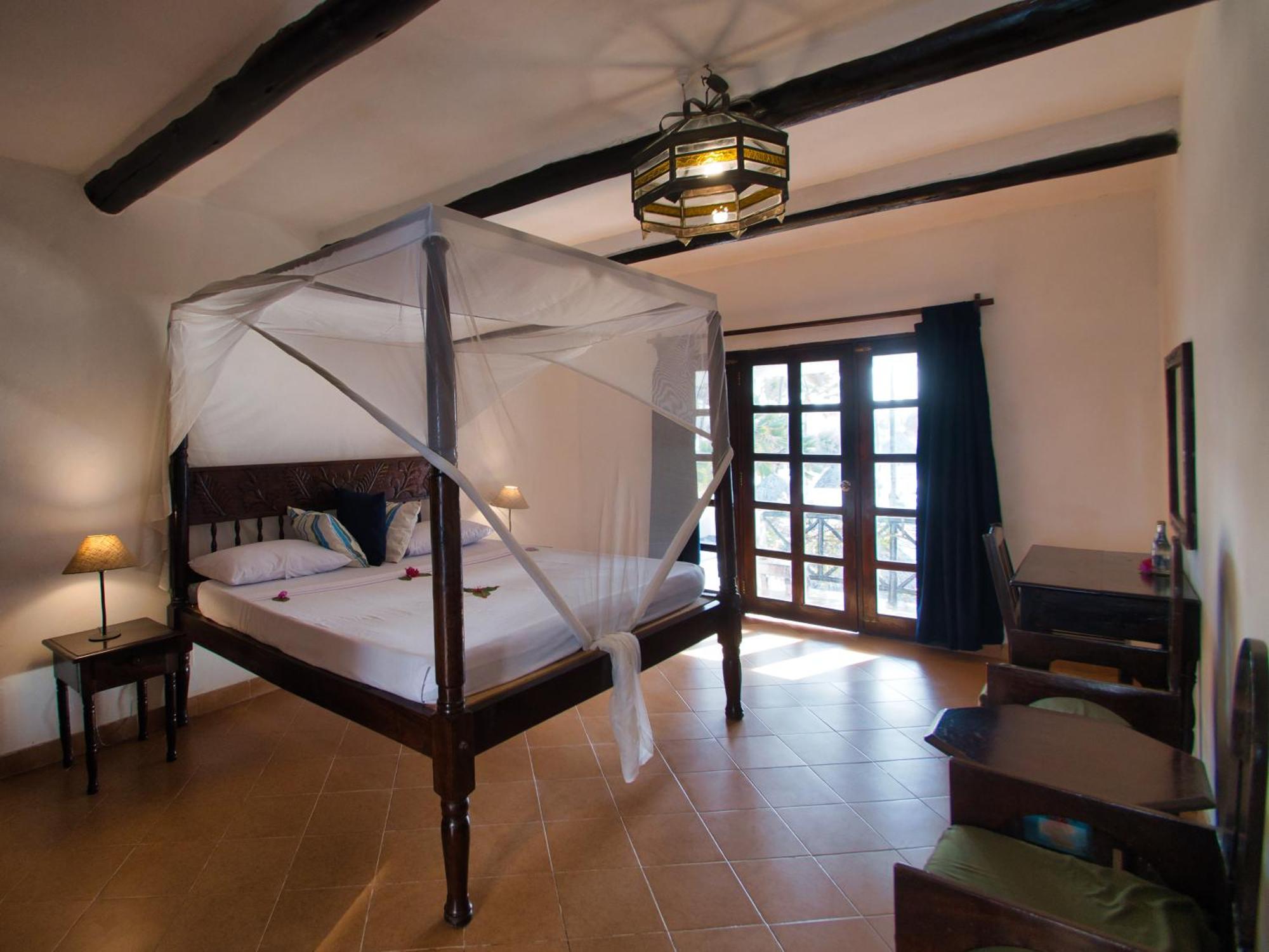 Barracuda Inn Resort วาตามู ภายนอก รูปภาพ