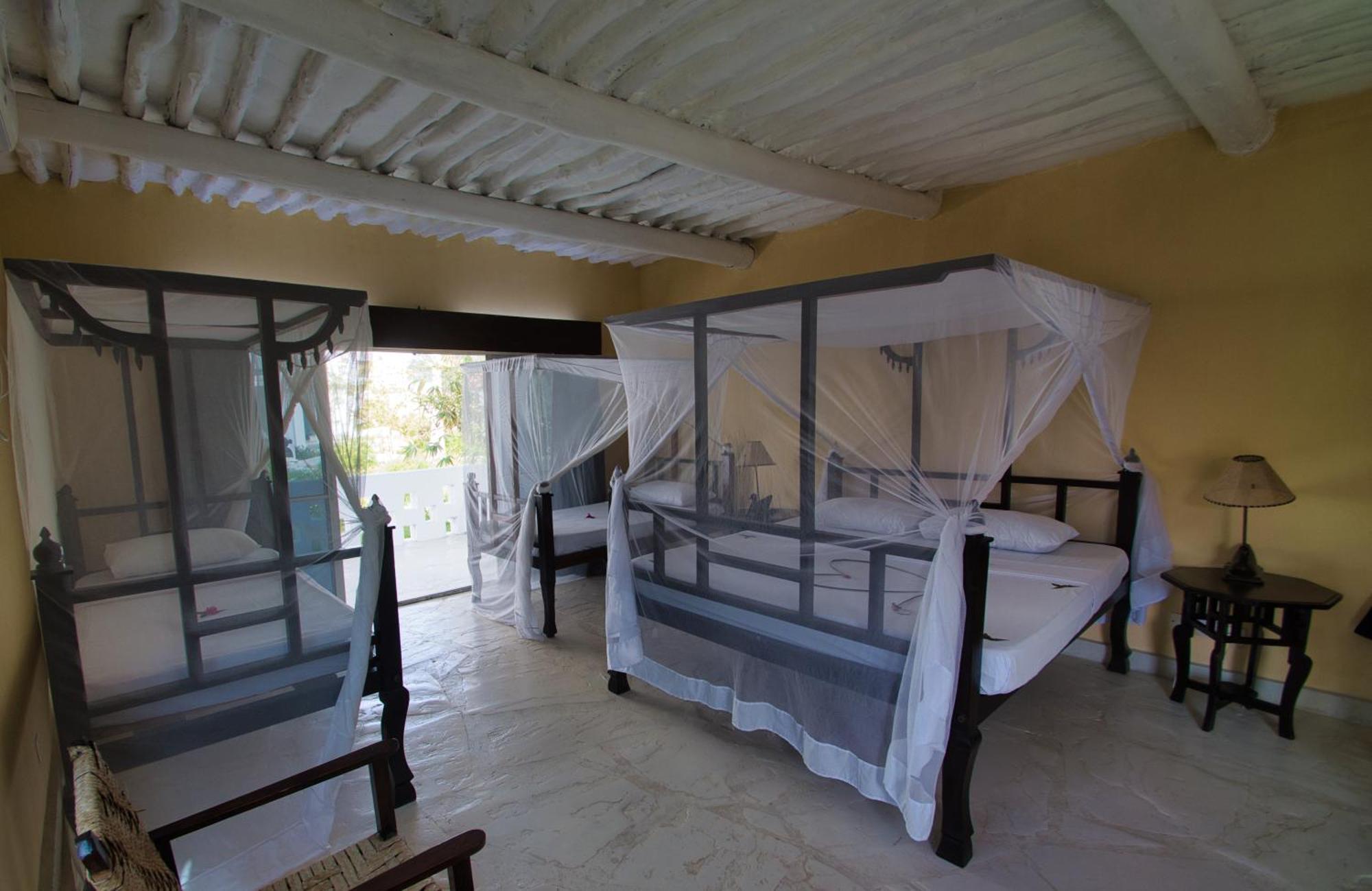 Barracuda Inn Resort วาตามู ภายนอก รูปภาพ
